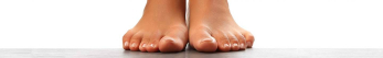 Que recommandent les podologues pour les pieds secs et crevass&eacute;s ?