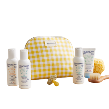 Reise-Set die Essentials für Babys Rivadouce - Tasche mit 4 Produkten