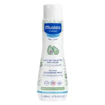 Mustela Reinigungswasser ohne Abspülen für normale Haut von Babys und Kindern - Flasche mit 200 ml