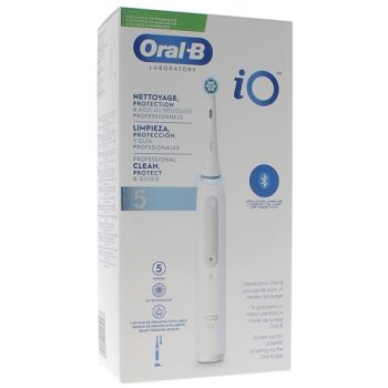 Elektrische Zahnbürste Reinigung & Schutz IO5 Oral-B - eine elektrische Zahnbürste