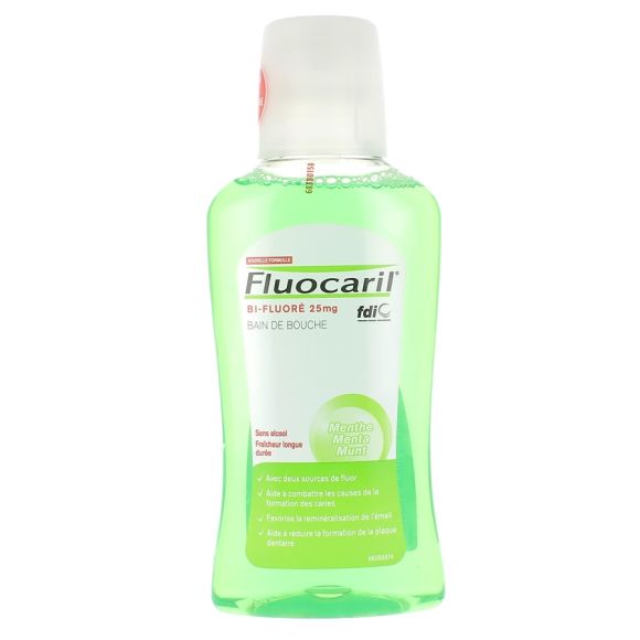 Mundspülung mit zwei Fluoriden Fluocaril - Flasche mit 300 ml