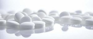 Quel est l’effet secondaire le plus courant de l’aspirine ?