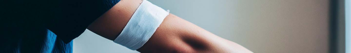 Quels sont des exemples de pansements hydrocolloïdes ?
