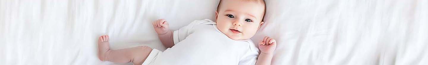 Quand mettre des lunettes de soleil à bébé ?